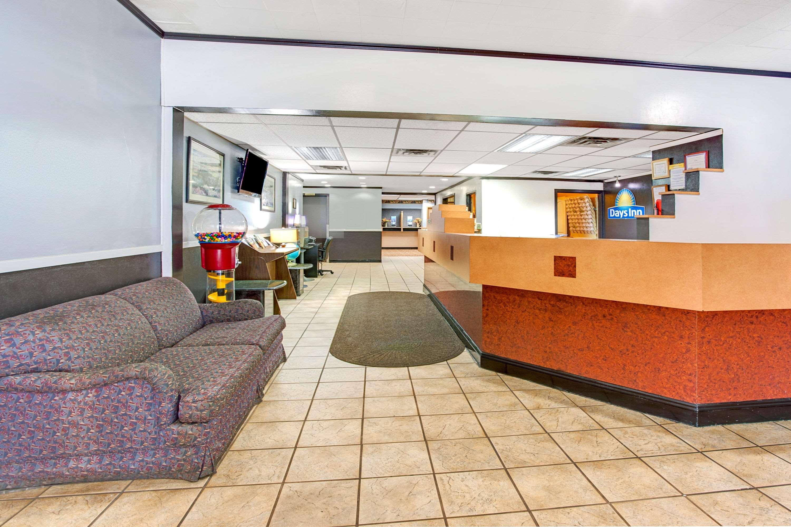 Days Inn By Wyndham Livonia Canton Detroit Kültér fotó