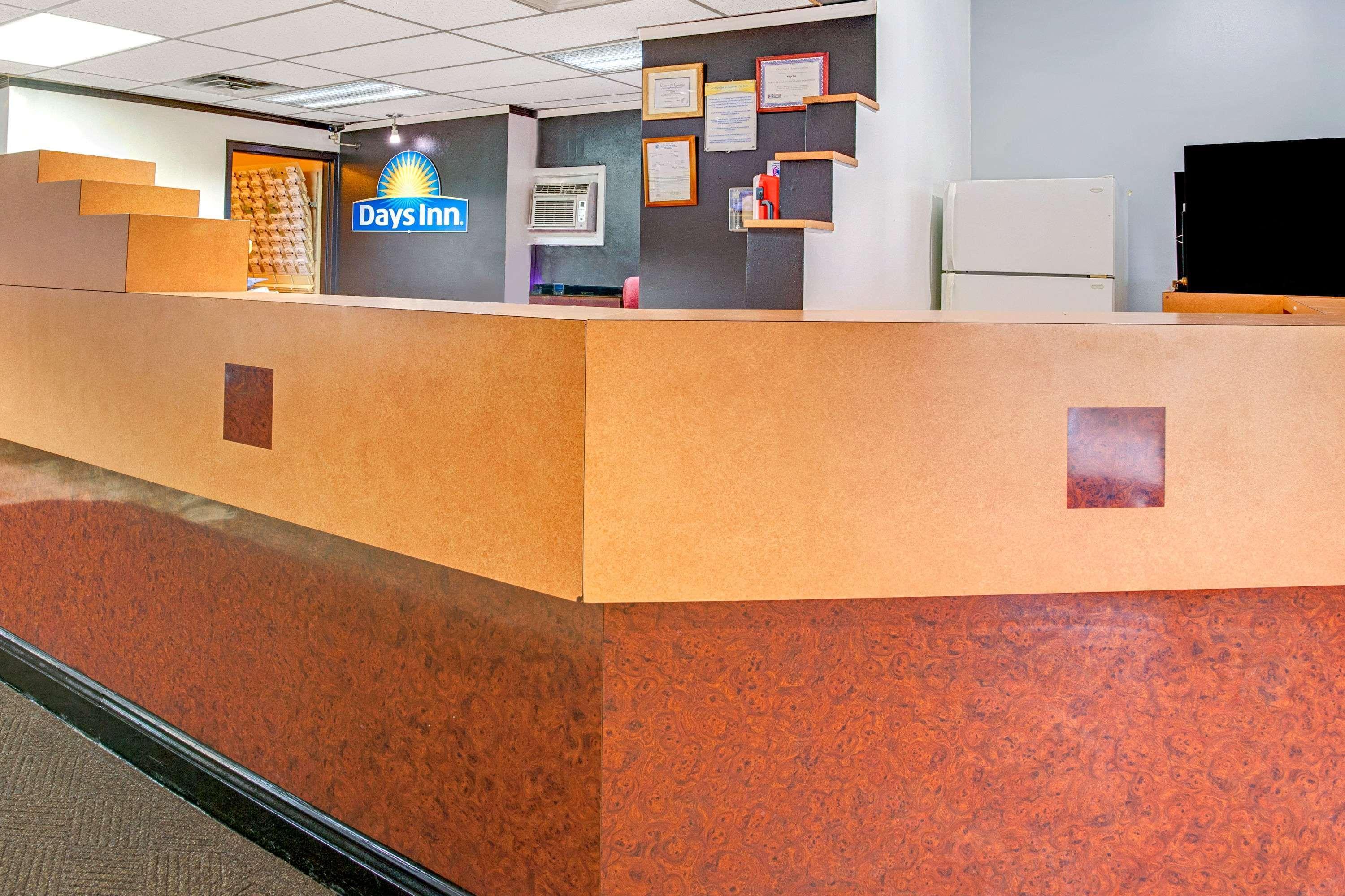 Days Inn By Wyndham Livonia Canton Detroit Kültér fotó